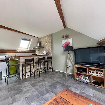 Les Combles De L Aure Grand Studio Cosy Confortable Classe 3 Etoiles Centre Bayeux 2 Mn A Pied Cathedrale Proche Plages Du Debarquement Ngoại thất bức ảnh