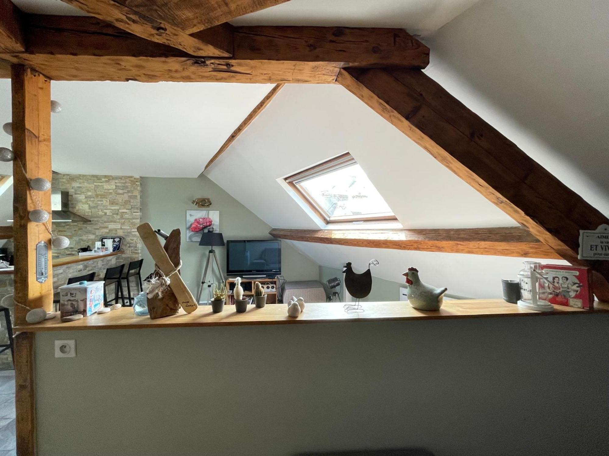 Les Combles De L Aure Grand Studio Cosy Confortable Classe 3 Etoiles Centre Bayeux 2 Mn A Pied Cathedrale Proche Plages Du Debarquement Ngoại thất bức ảnh