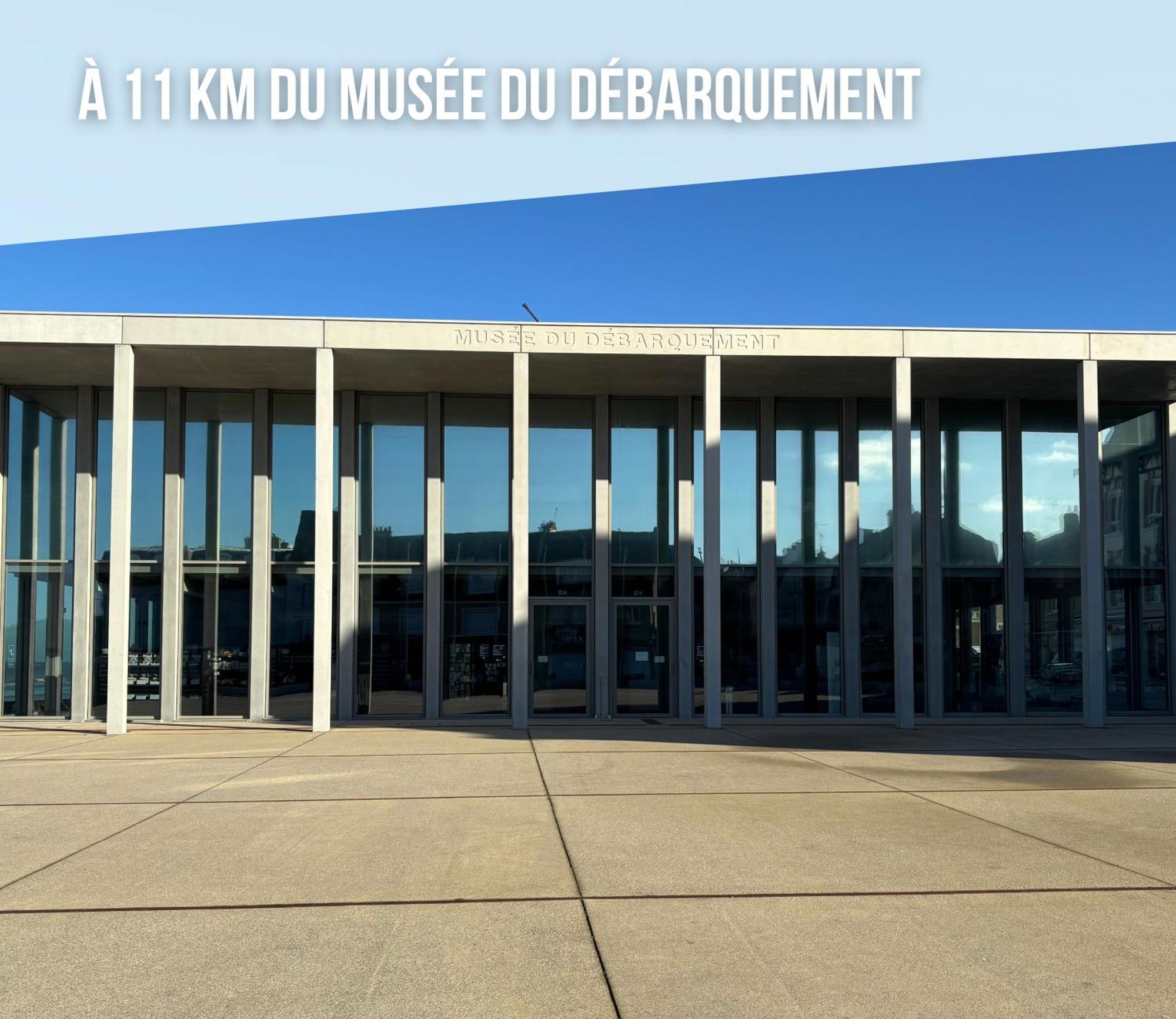 Les Combles De L Aure Grand Studio Cosy Confortable Classe 3 Etoiles Centre Bayeux 2 Mn A Pied Cathedrale Proche Plages Du Debarquement Ngoại thất bức ảnh
